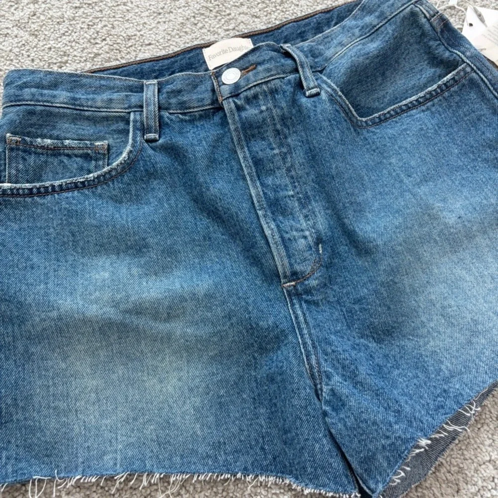 Favorite Daughter NEW Caroline High Rise Shorts Womens 27 Raw Hem High Waist
